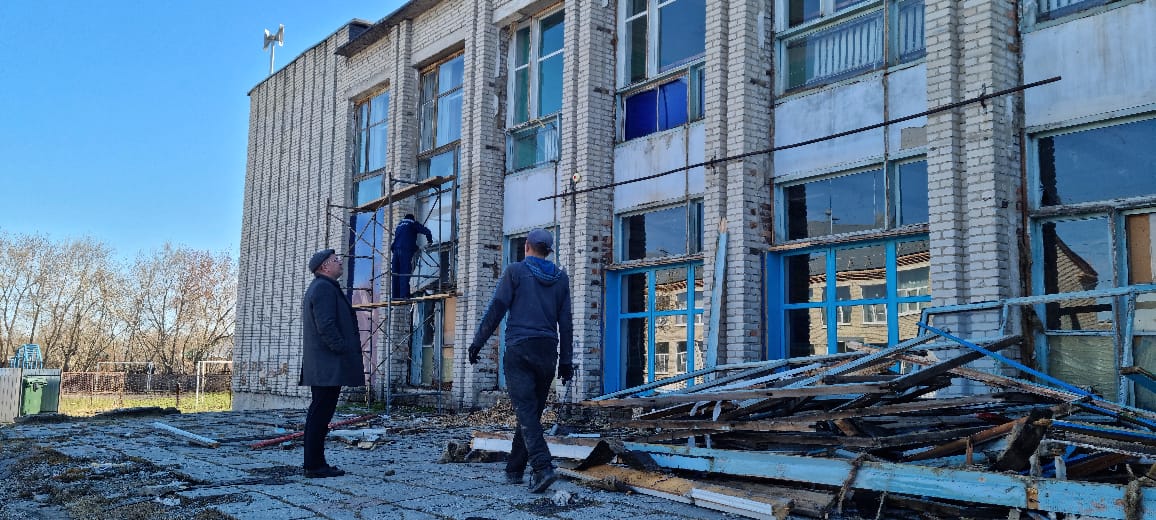 Проводится капитальный ремонт здания Восходского сельского дома культуры.