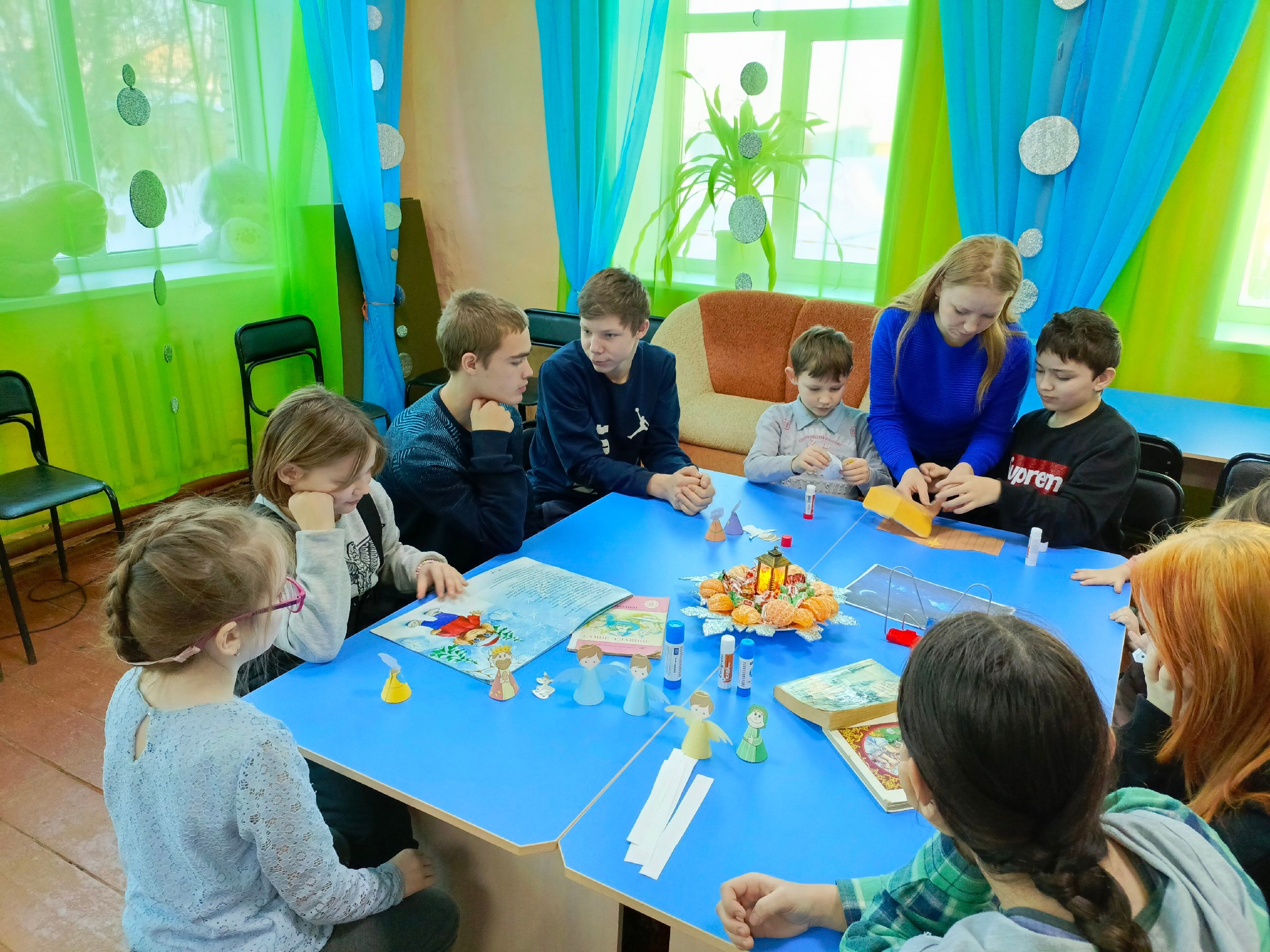 Святочные посидели  «В гости Коляда пришла, в дом ваш радость принесла!».
