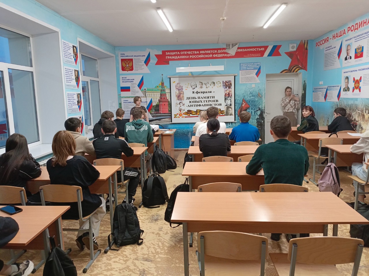 «В маленьком сердце священный огонь».