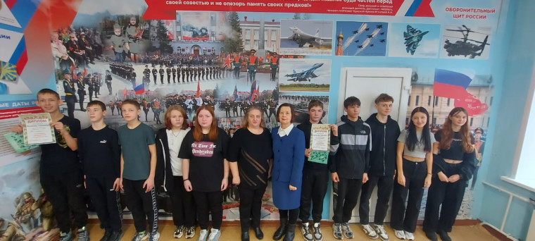 «Святое дело – Родине служить». «Святое дело – Родине служить».